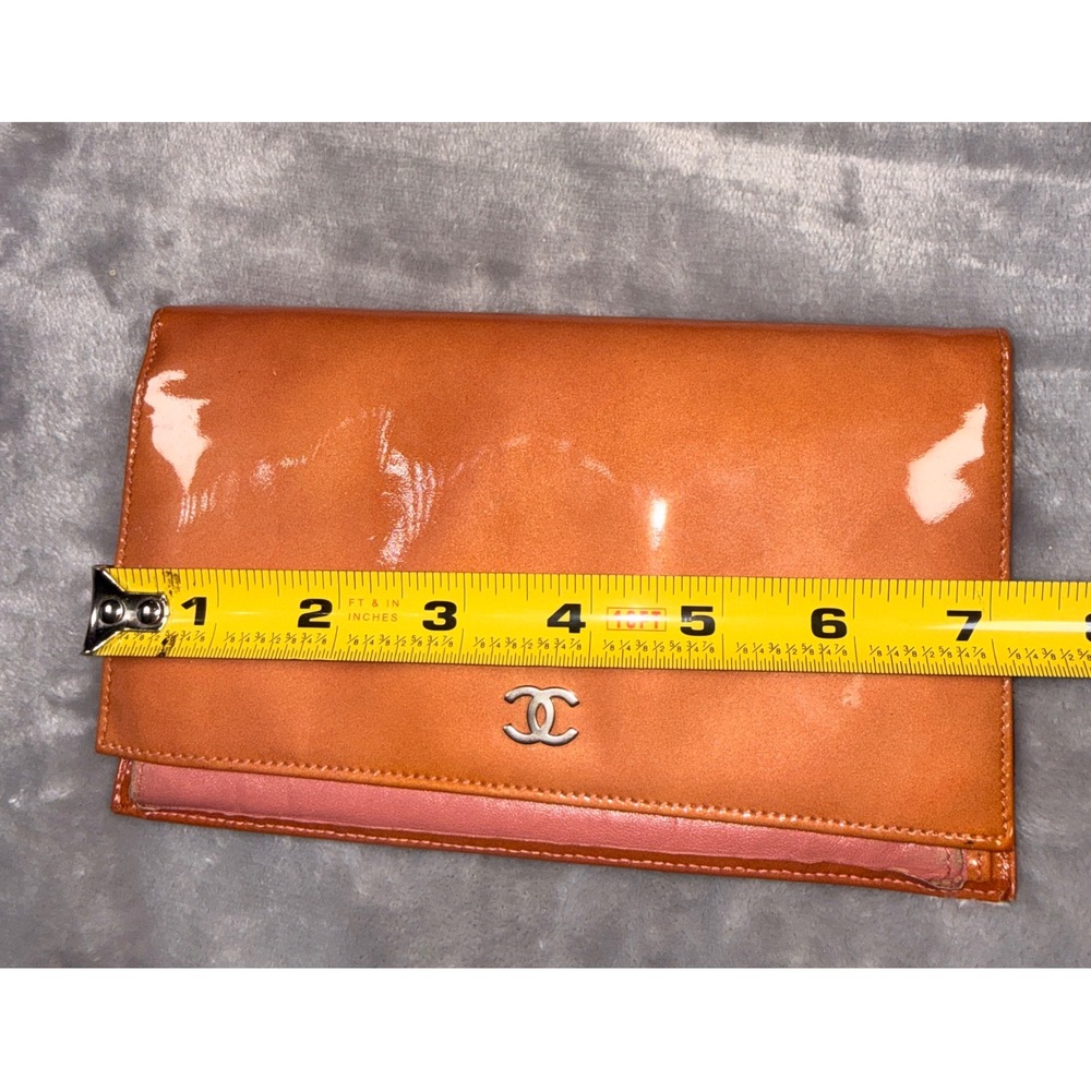 Chanel Vintage Orange Patent Leather Wallet on Chain Crossbody Bag CC Logo - Picture 9 of 10